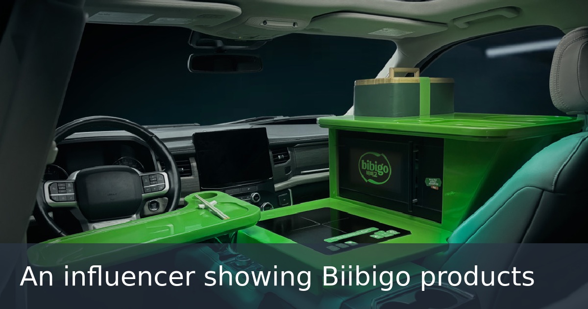 An influencer showing Biibigo products