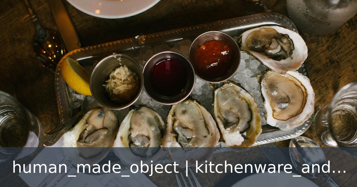 human_made_object | kitchenware_and_dinnerware | dinnerware_or_serveware