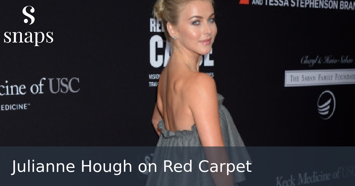 Julianne Hough on Red Carpet