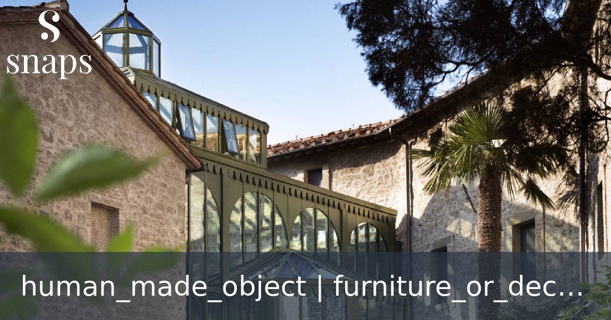 human_made_object | furniture_or_decor | seating | armchair
